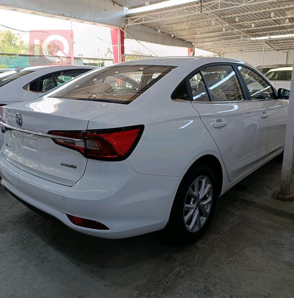 MG 5